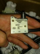 Microprecision CH-1896 VOUCRY ��λ�_�P(gu��n)	